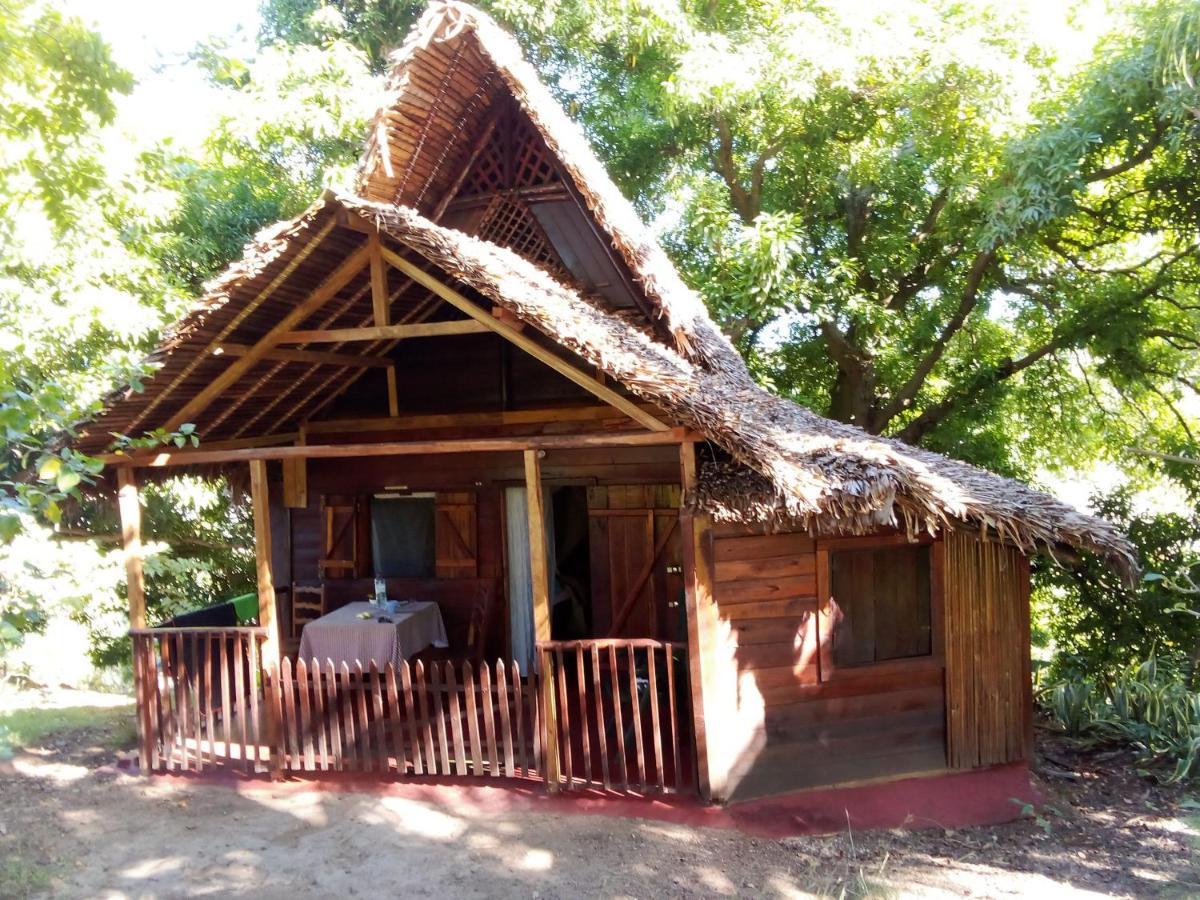 Les Chalets De Melinda Nosy Be Exterior photo