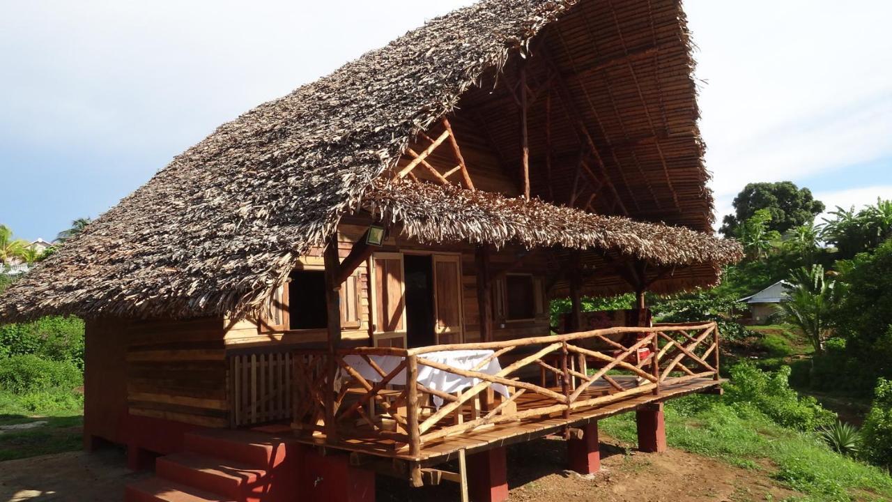 Les Chalets De Melinda Nosy Be Exterior photo